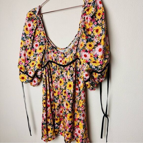 NWT For Love And Lemons Sylvia Floral Mini Dress Medium - Picture 7 of 7